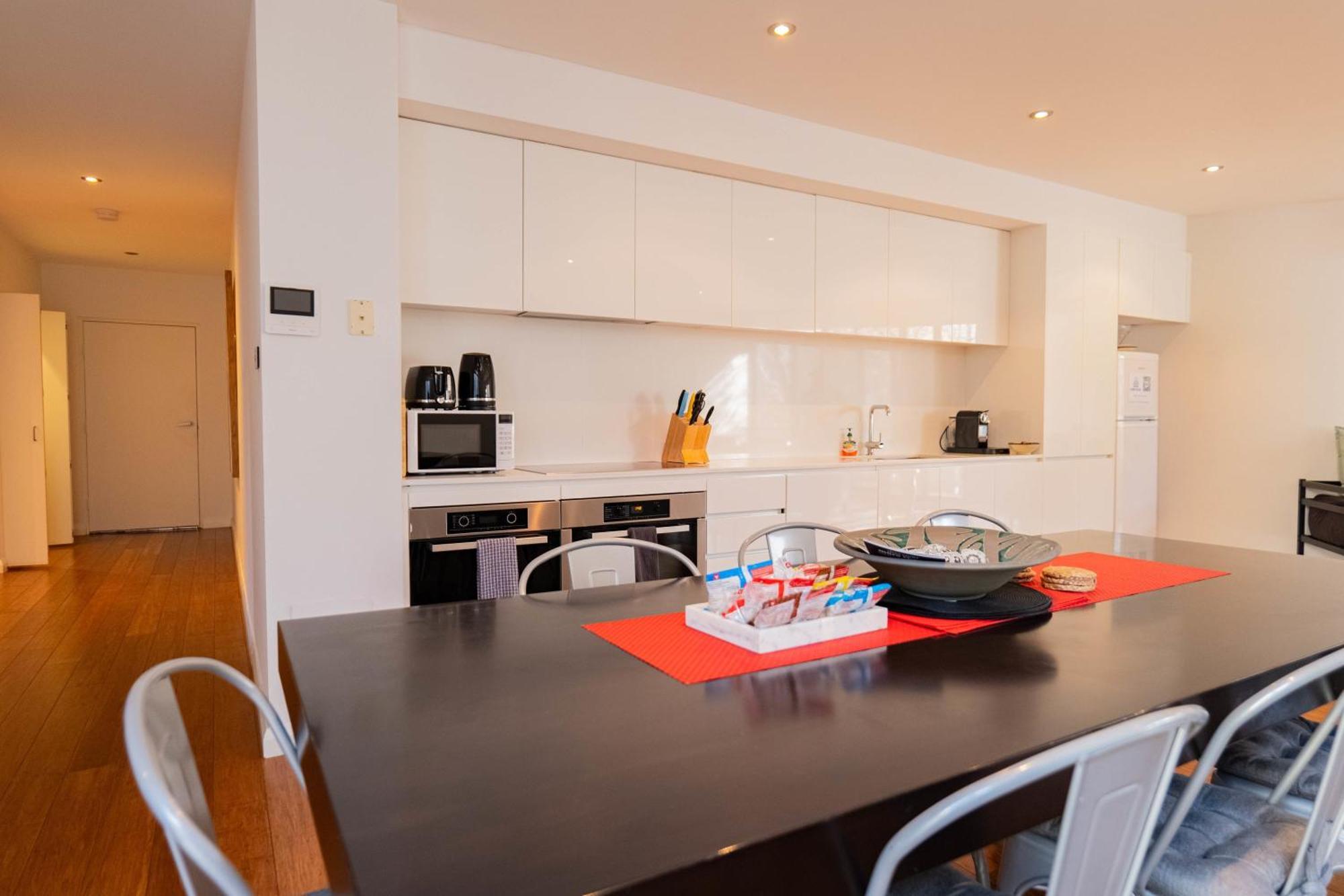 Large Executive 3 Bedroom Yarralumla Ngoại thất bức ảnh