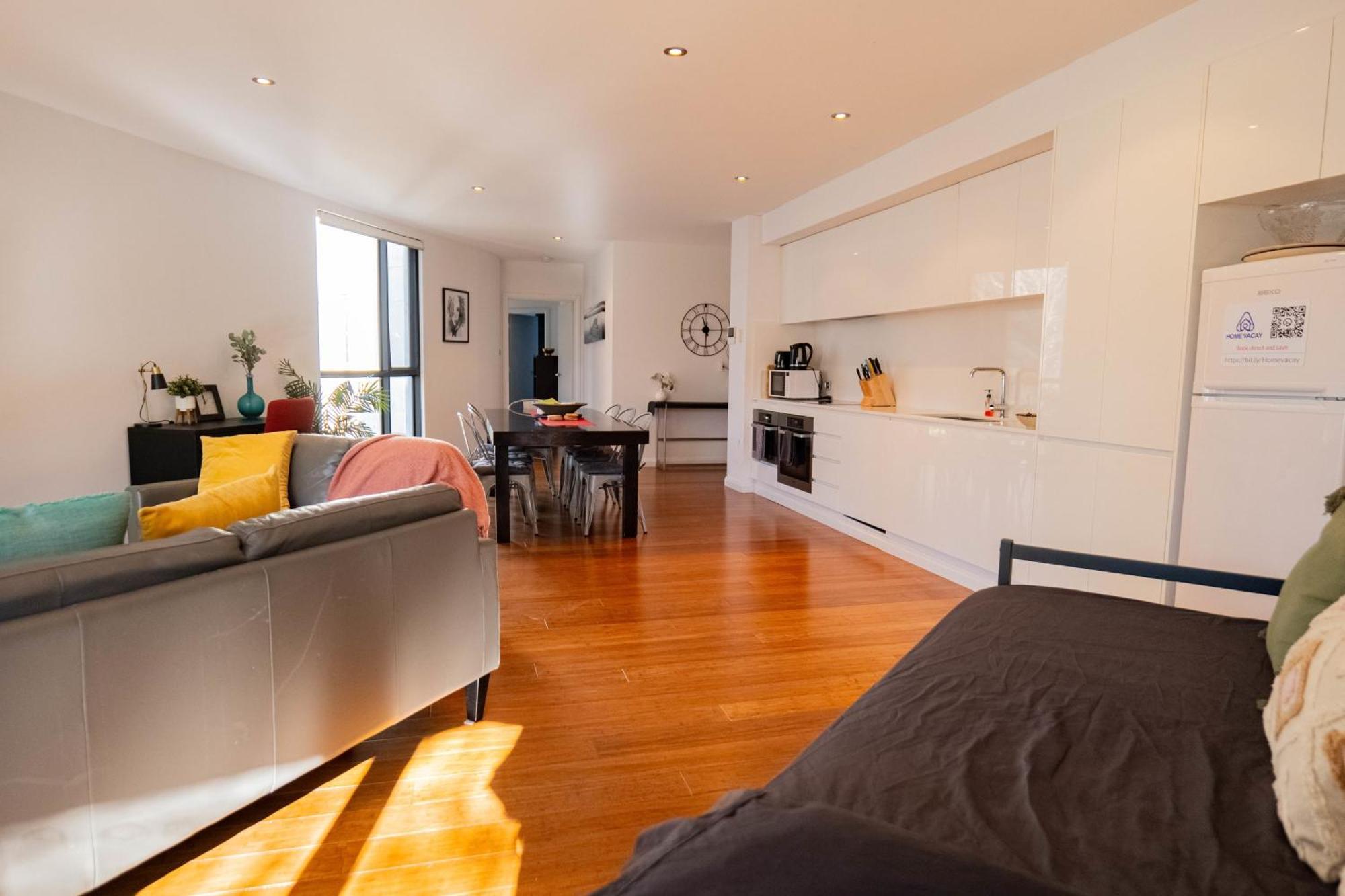 Large Executive 3 Bedroom Yarralumla Ngoại thất bức ảnh