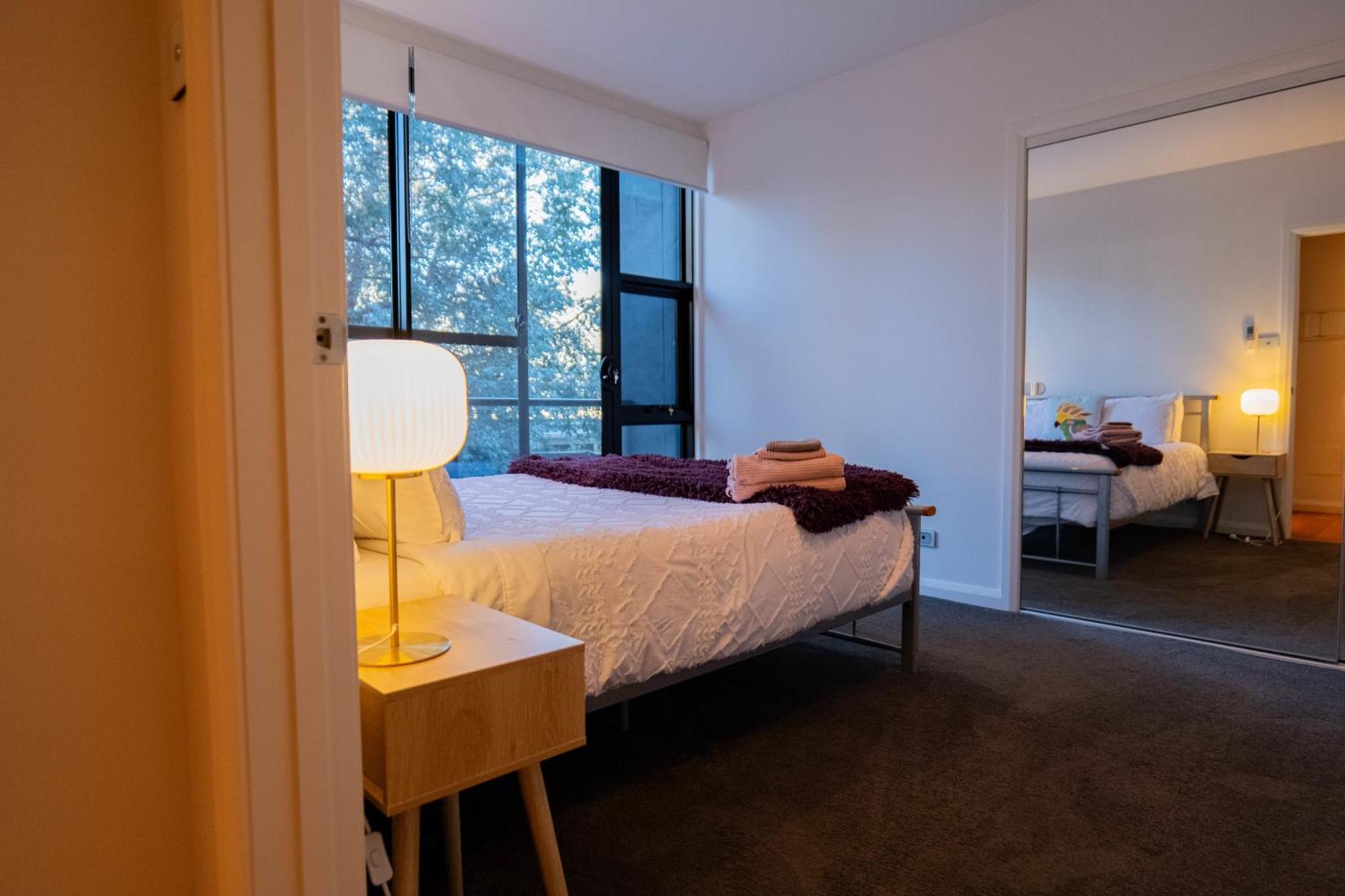 Large Executive 3 Bedroom Yarralumla Ngoại thất bức ảnh